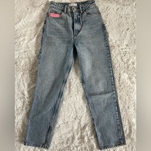 •Zara •Size 2 •Blue• H:3’2 W:30Cm